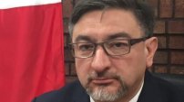 Separan de su cargo a Cónsul de México en Canadá por ser exhibido mientras se masturbaba en oficina